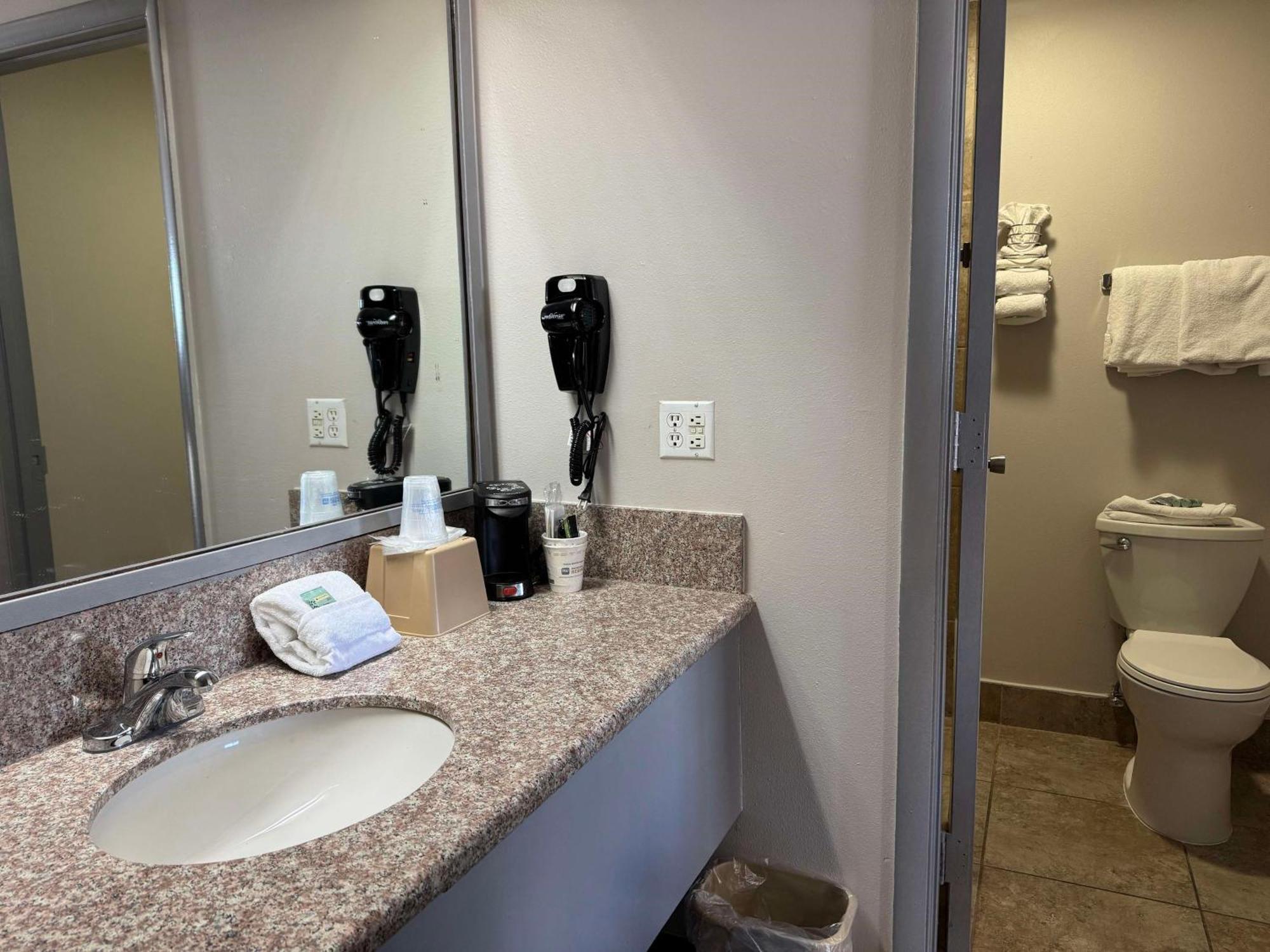 Hotel Surestay By Western Salt Downtown 2*