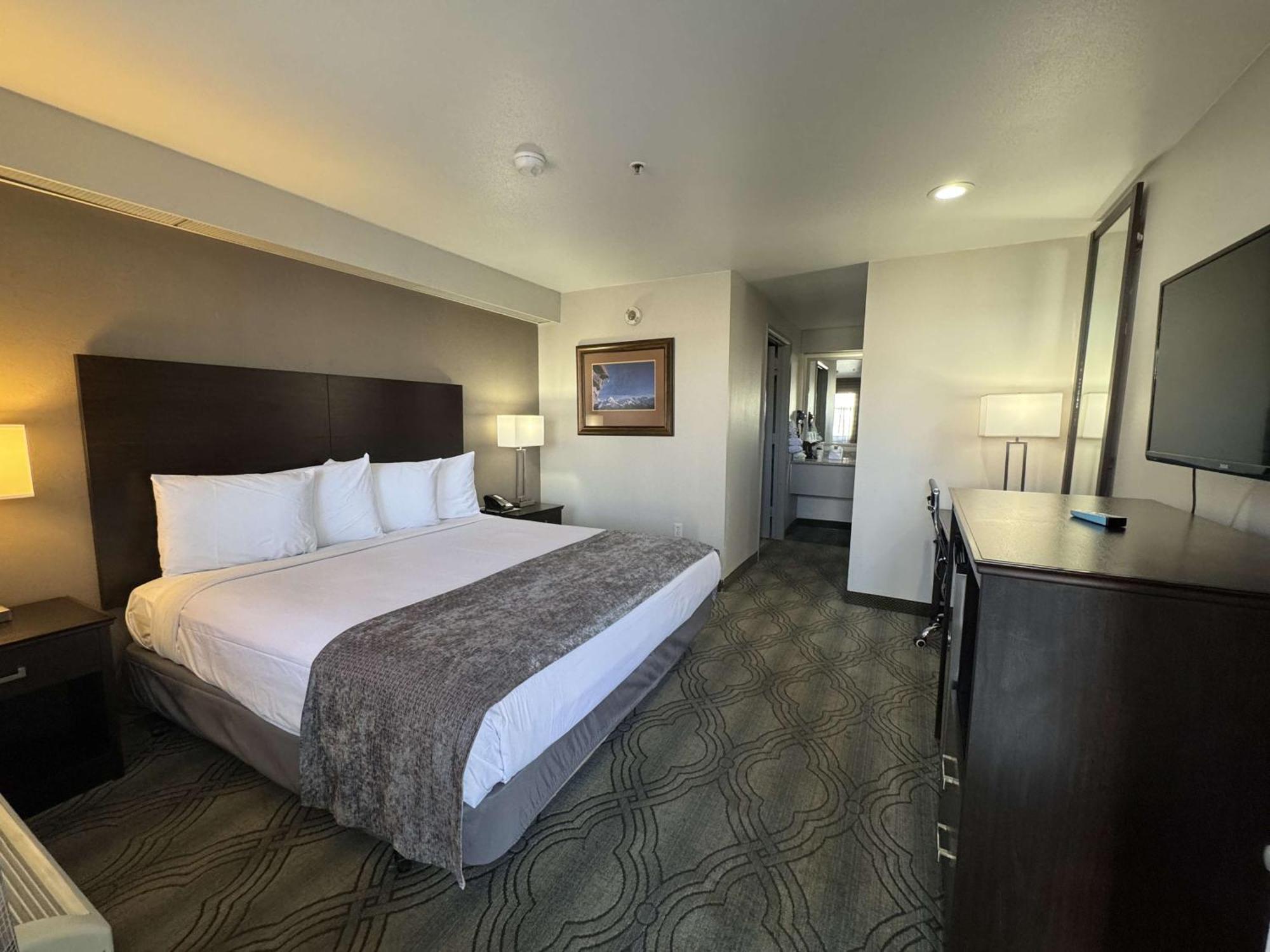 Hotel Surestay By Western Salt Downtown 2*