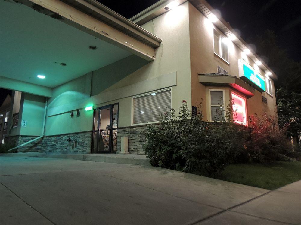 Surestay By Western Salt Downtown Hotel
